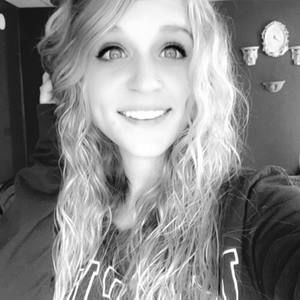 Meet your Posher, Noelle